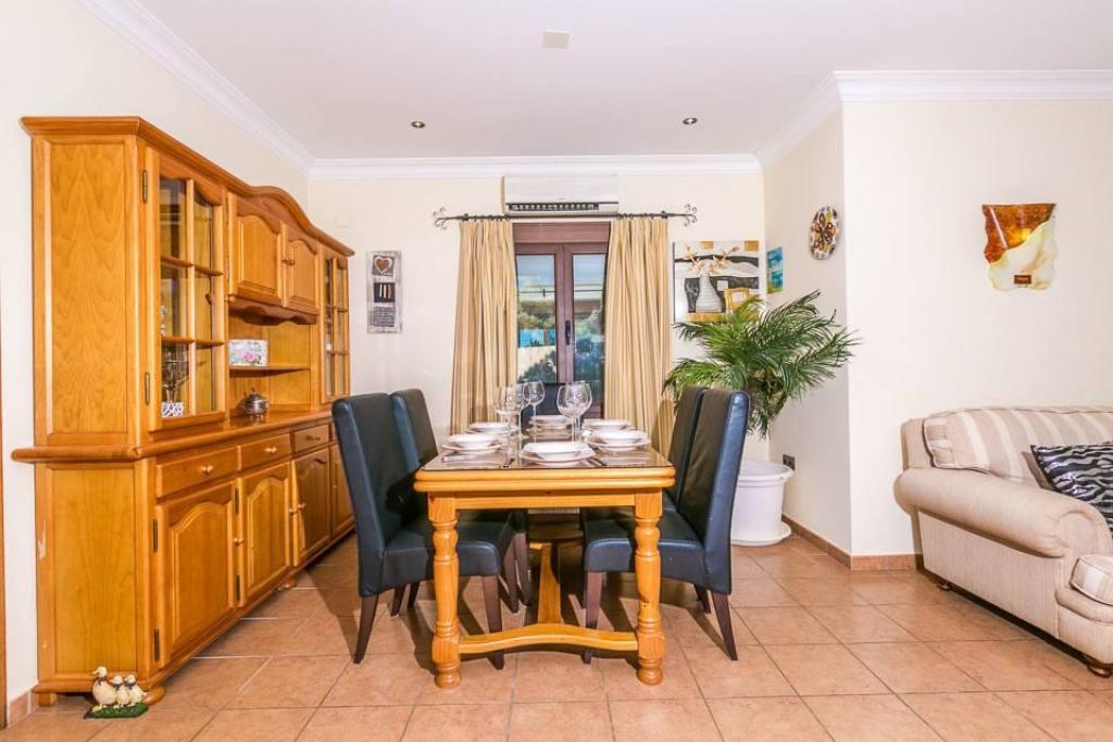 5 bed finca in Teulada