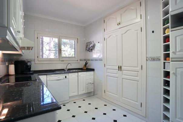 4 bed villas in Moraira