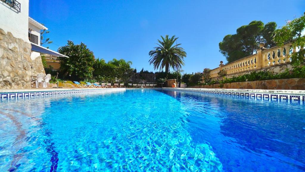 4 bed villas in Moraira