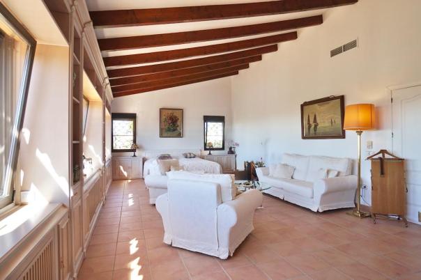 4 bed villas in Moraira