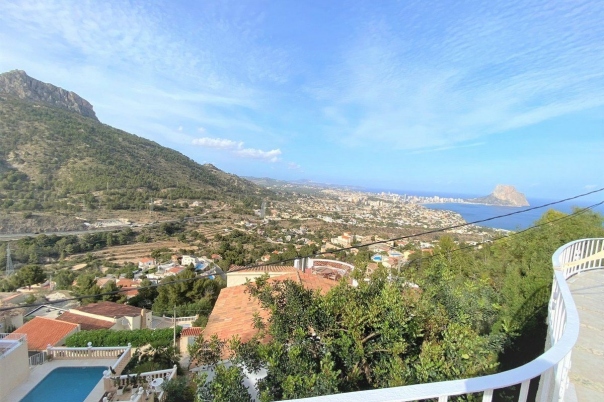 4 bed casa / chalet in Calpe / Calp