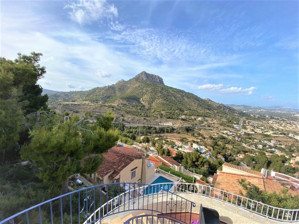 4 bed casa / chalet in Calpe / Calp