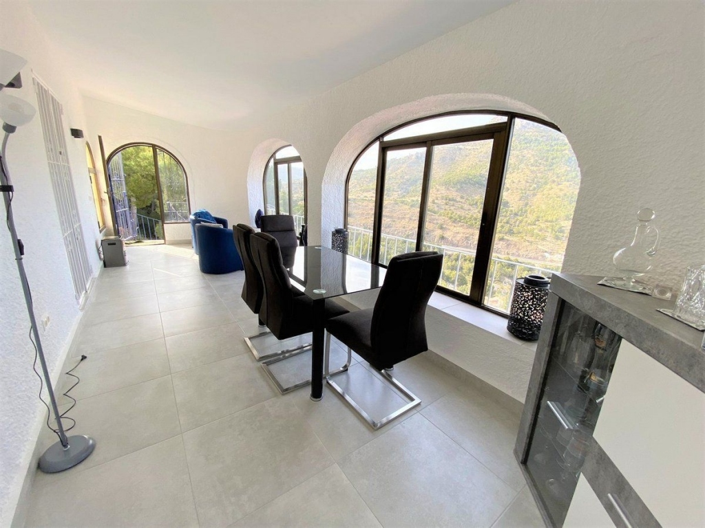 4 bed casa / chalet in Calpe / Calp
