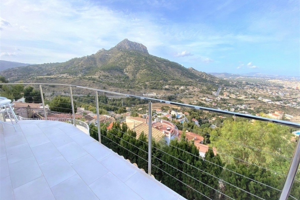 4 bed casa / chalet in Calpe / Calp