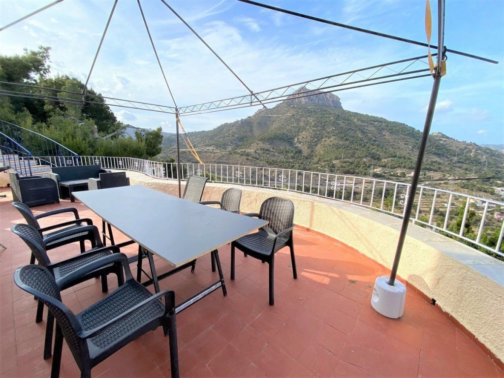 4 bed casa / chalet in Calpe / Calp