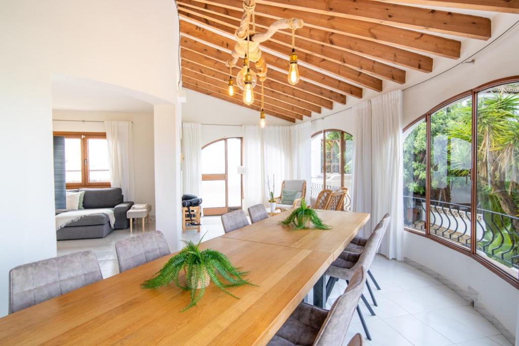 5 bed villa in Javea