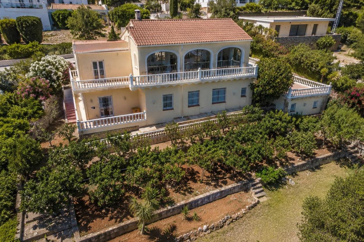 5 bed villas in Javea