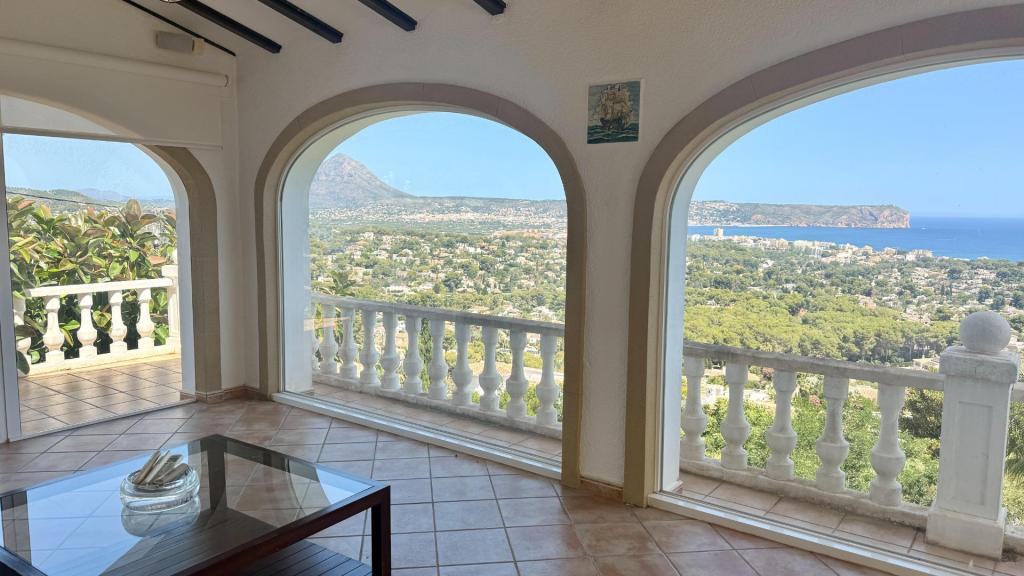 5 bed villas in Javea
