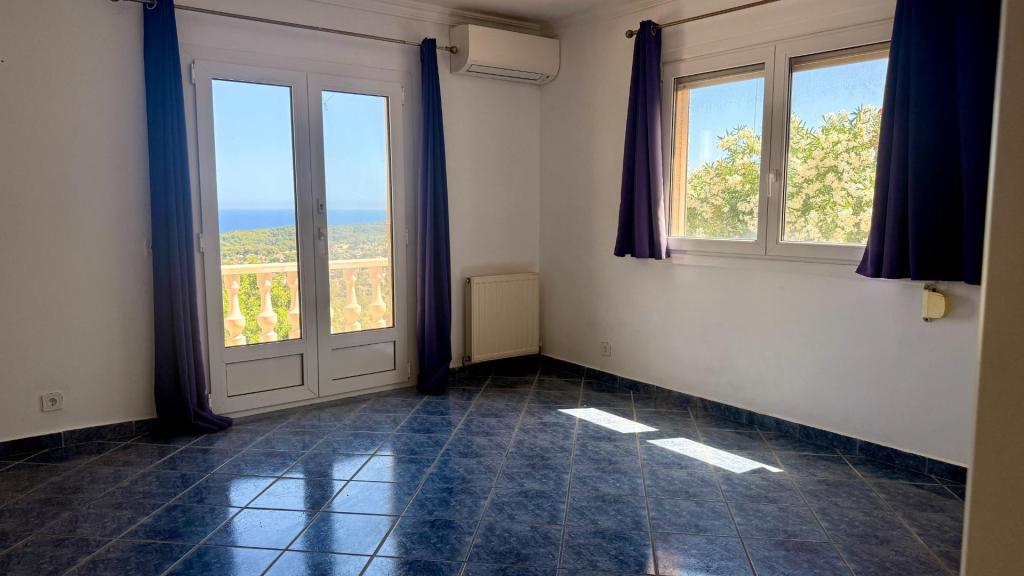 5 bed villas in Javea