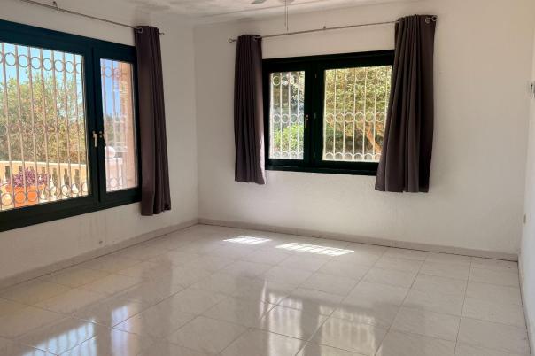 5 bed villas in Javea