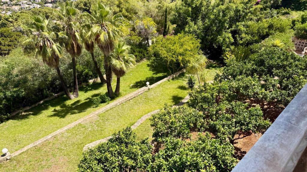 5 bed villas in Javea