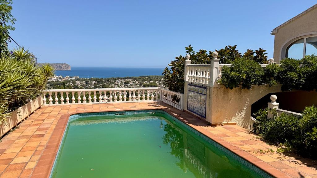 5 bed villas in Javea