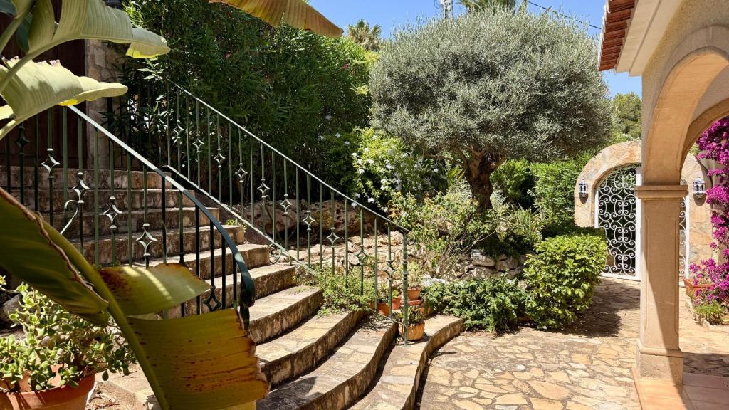 5 bed villas in Javea