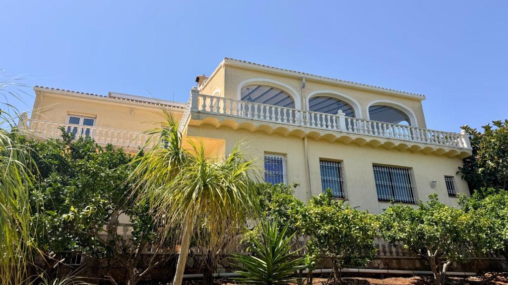 5 bed villas in Javea