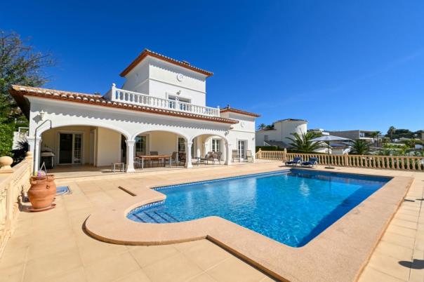 3 bed villa in Moraira