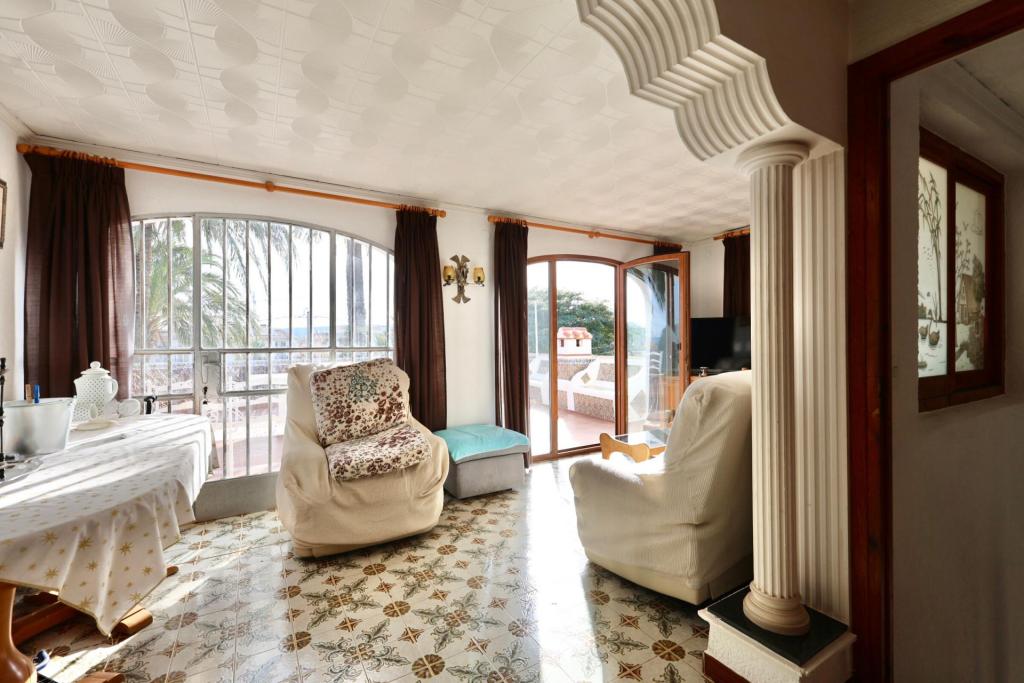 7 bed villa in Jávea