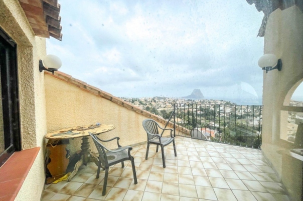 5 bed casa / chalet in Calpe / Calp