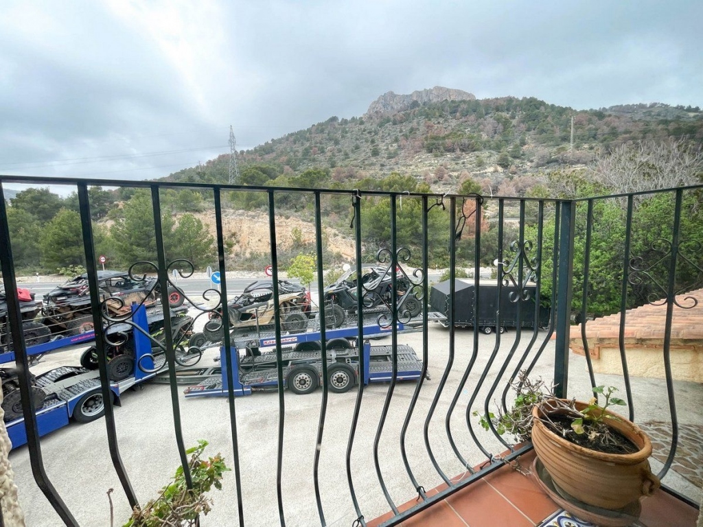 5 bed casa / chalet in Calpe / Calp