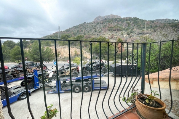 5 bed casa / chalet in Calpe / Calp