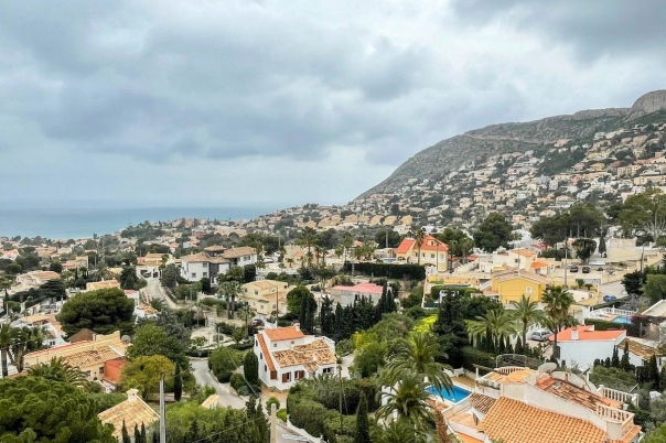 5 bed casa / chalet in Calpe / Calp