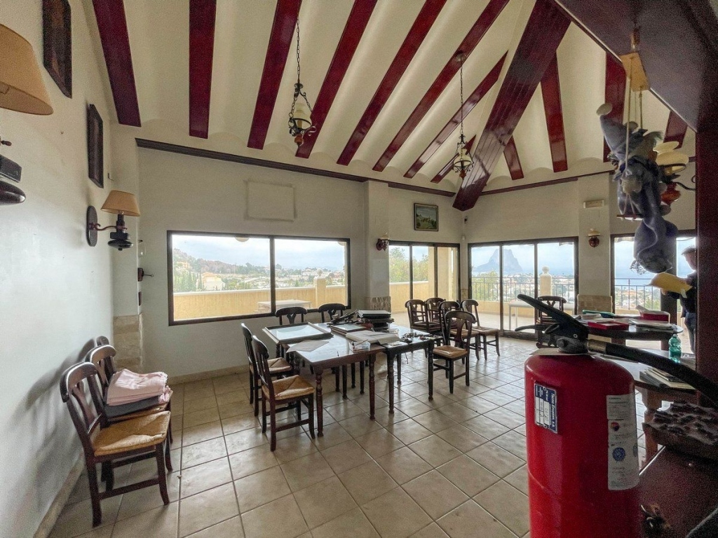 5 bed casa / chalet in Calpe / Calp