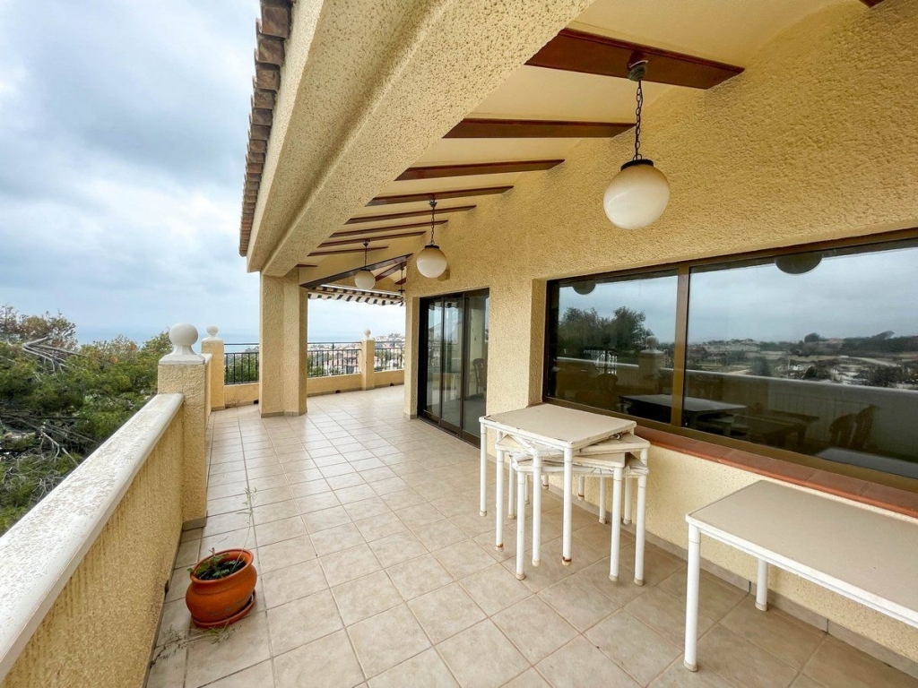 5 bed casa / chalet in Calpe / Calp