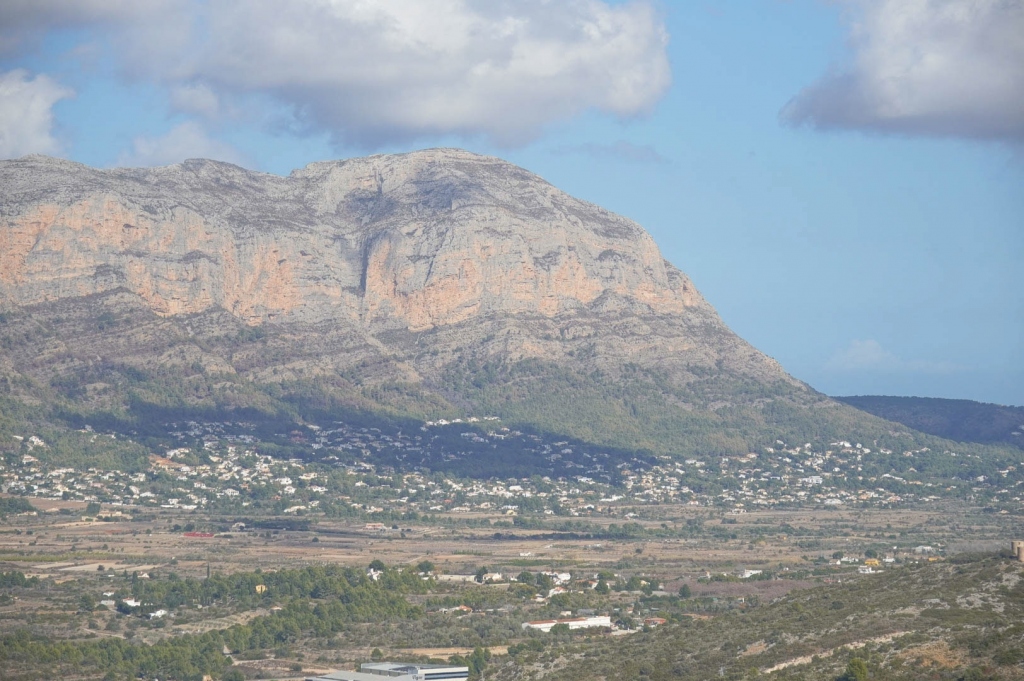 5 bed villa in Pedreguer