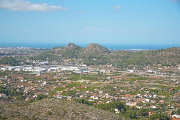 5 bed villa in Pedreguer