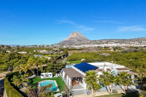 6 bed villa in Xàbia