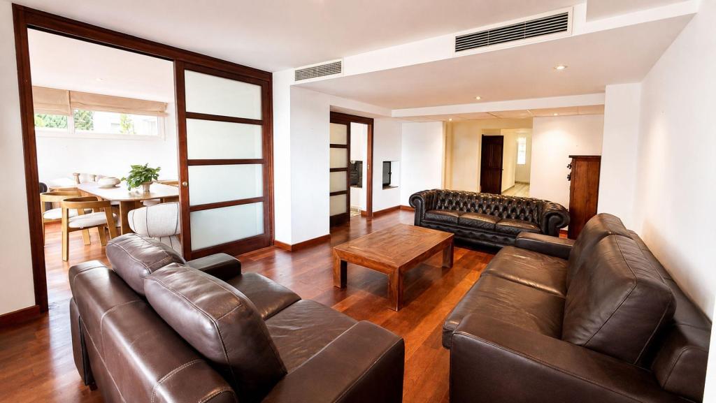 4 bed villas in Altea