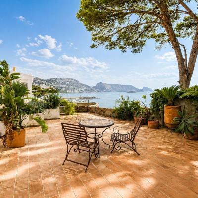 4 bed villas in Altea
