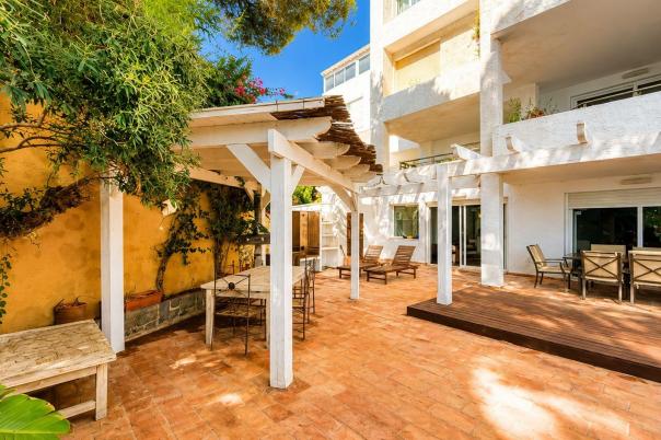 4 bed villas in Altea