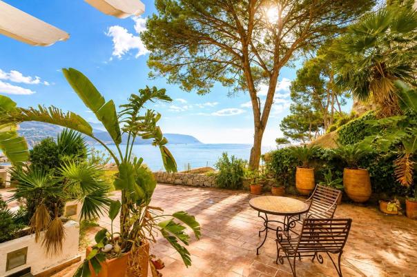 4 bed villas in Altea