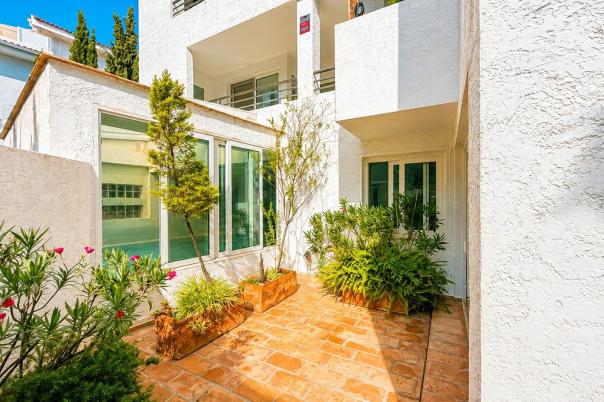 4 bed villas in Altea