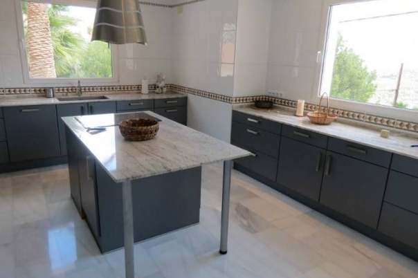 4 bed casa / chalet in Calpe / Calp