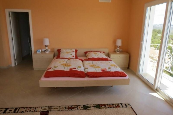 4 bed casa / chalet in Calpe / Calp