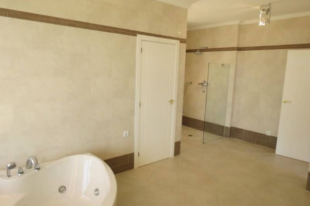4 bed casa / chalet in Calpe / Calp