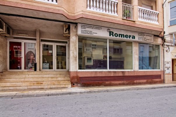 commercial premises in Calp