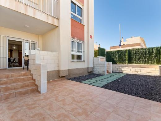 2 bed apartment in Orihuela Costa