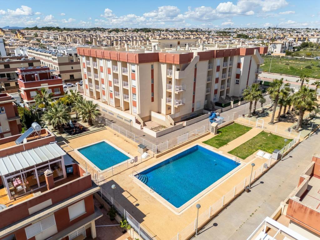2 bed apartment in Orihuela Costa