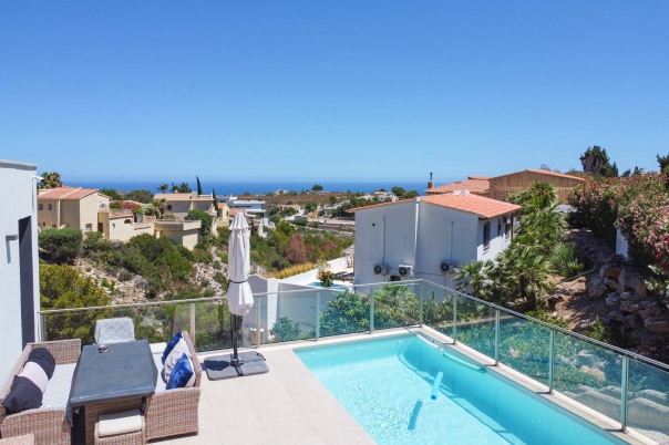 4 bed villa in Benitachell