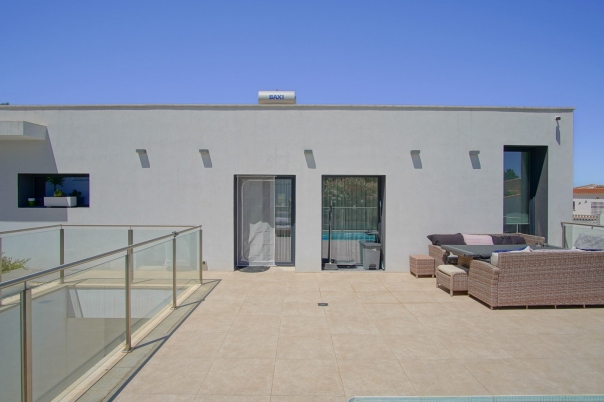 4 bed villa in Benitachell