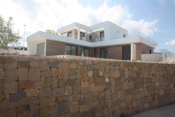 4 bed villa in Calp