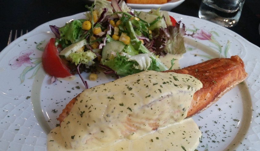 Los Zapatos Restaurant