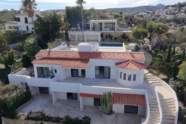 5 bed villa in Xàbia