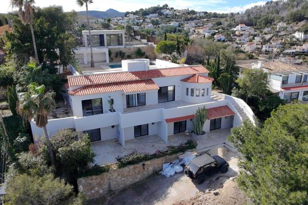 5 bed villa in Xàbia