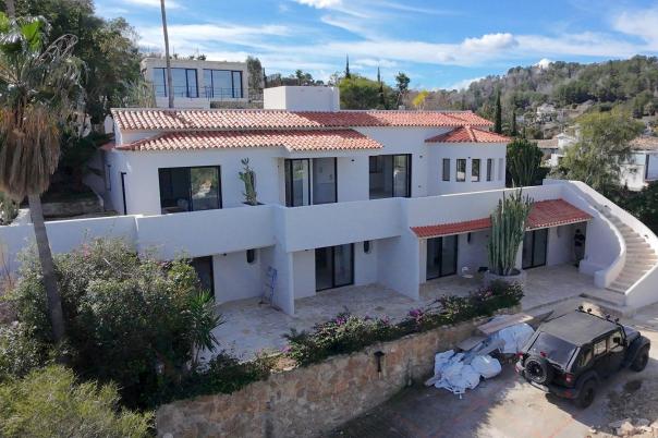 5 bed villa in Xàbia