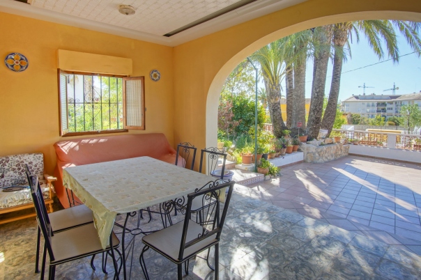 7 bed villa in Jávea