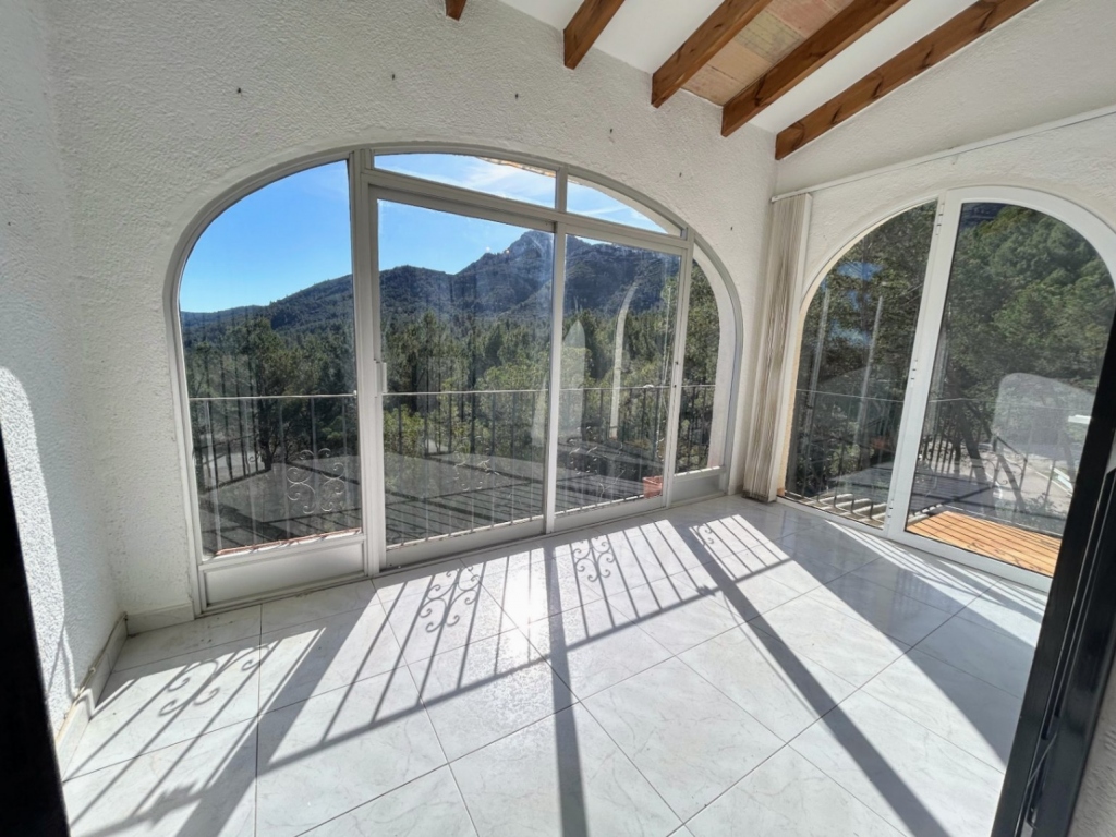 2 bed villa in Parcent