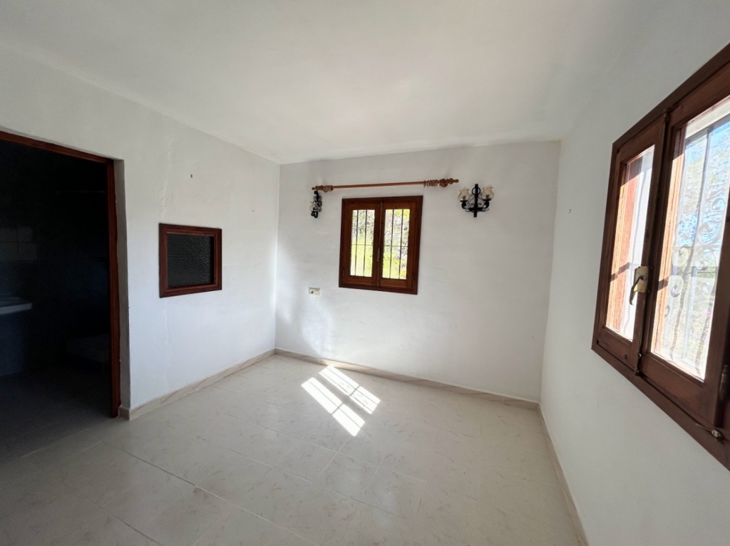 2 bed villa in Parcent